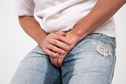 Lawrence Aseba Tipo esclarece o que é a retenção urinária e apresenta os tratamentos mais eficazes.