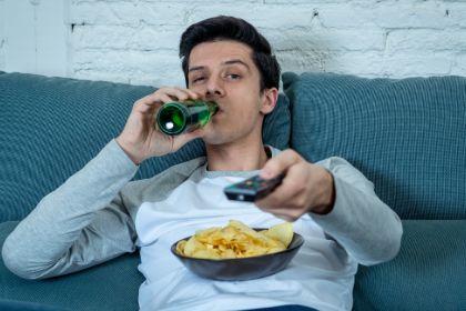 Gustavo Luíz Guilherme Pinto alerta para os riscos do sedentarismo aliado à má alimentação, um combo que compromete a saúde e o bem-estar.